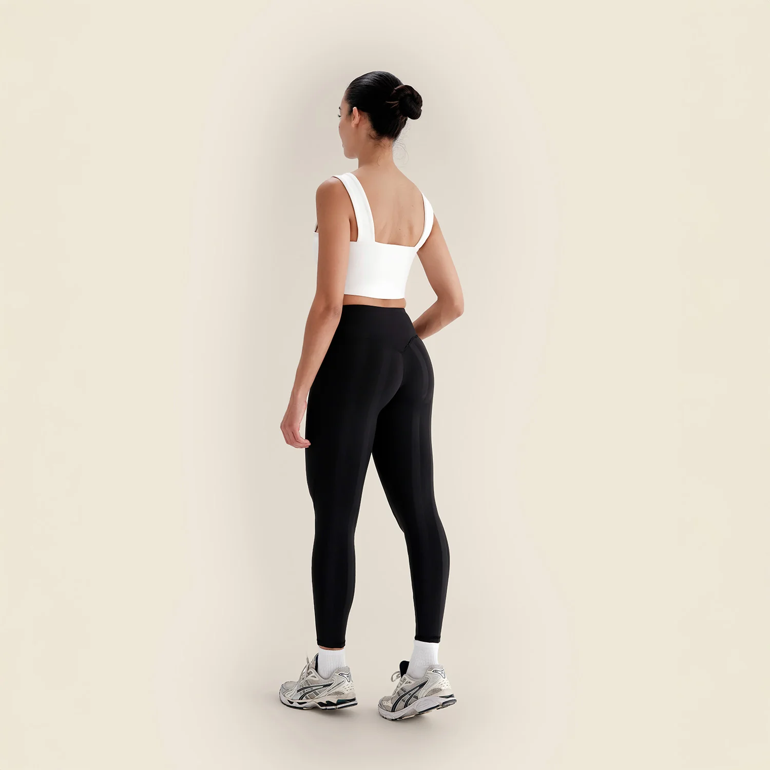 1 x Resistance Band Leggings - Image 4