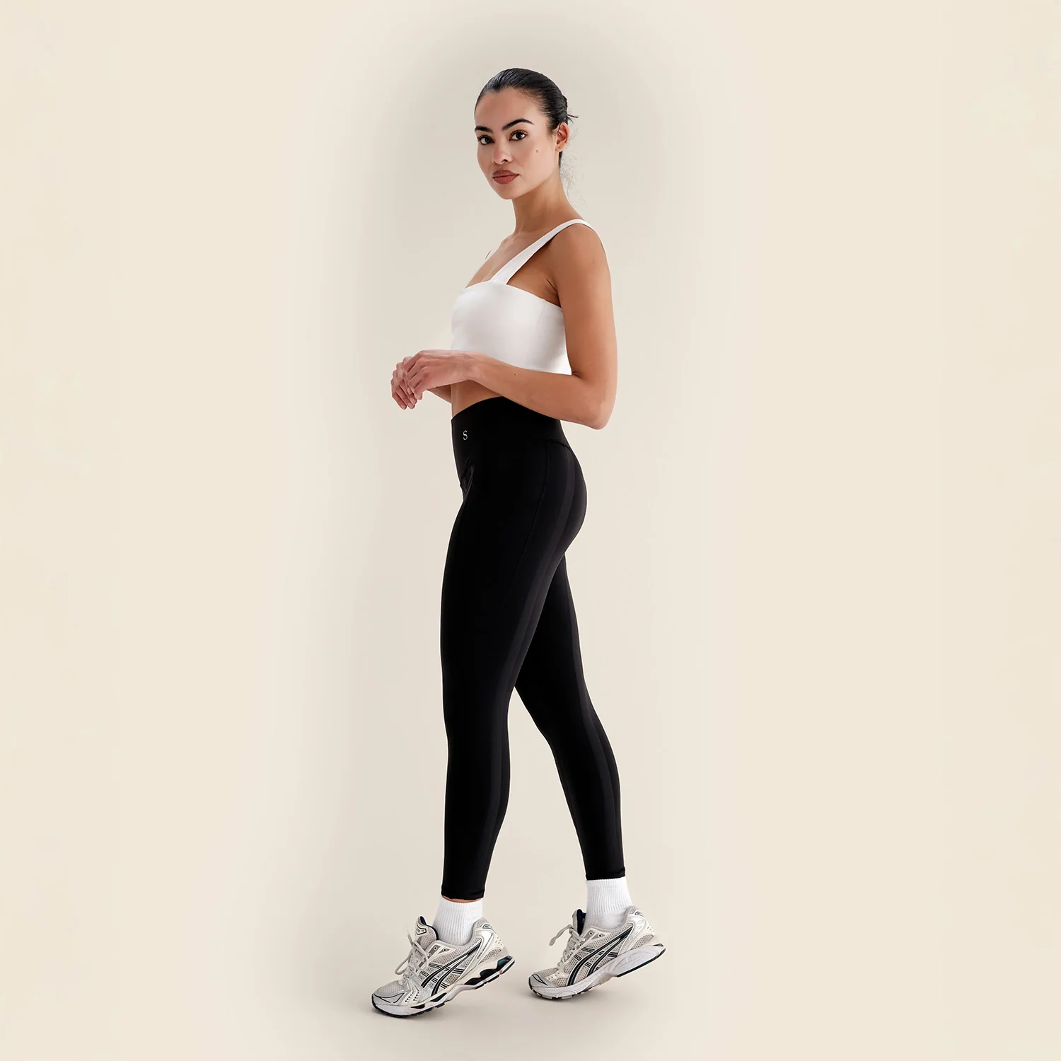 1 x Resistance Band Leggings - Image 6